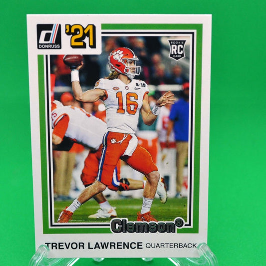 Raw Individual Card: 2021 Chronicles Draft Picks Donruss Retro - Trevor Lawrence (#32) - Hails Mary Cards