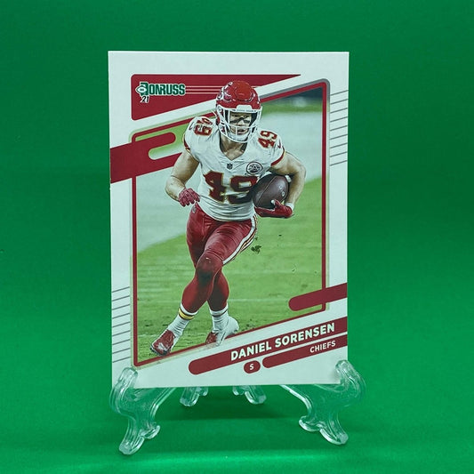 Raw Individual Card: 2021 Donruss Football Base Set - L'Jarius Sneed (#122) - Hails Mary Cards